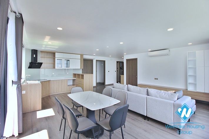 Lake view and brand new 2 beds apartment for rent in Nguyen Dinh Thi st, Tay Ho